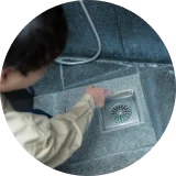 風呂場の水漏れのイメージ